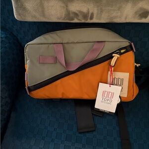 Topo Designs Quick Pack ( large size- NOT mini)